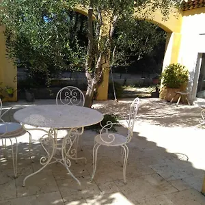De La Terre Blanche Sanary-sur-Mer